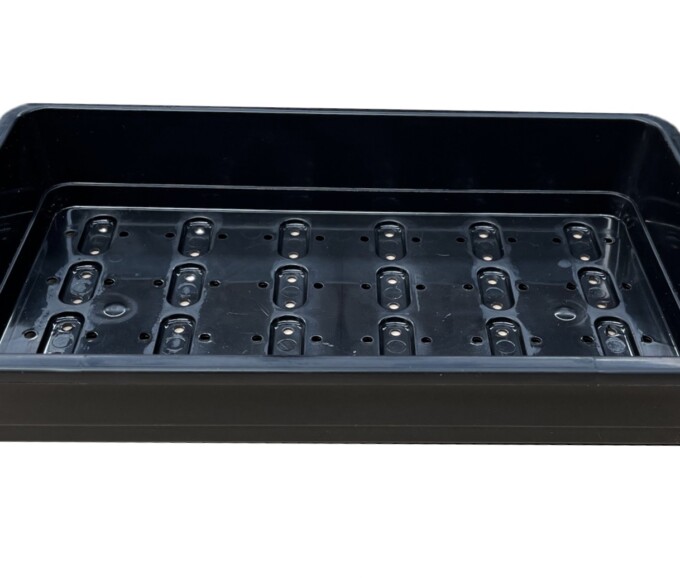 Plastbakker sorte med huller 38 x 23 x 6,5