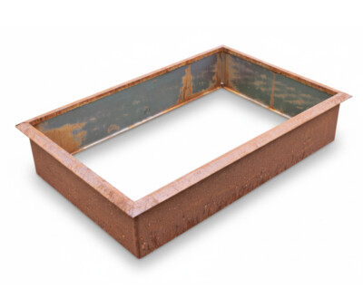 H&oslash;jbede firkantet r&aring; jern 25cm h&oslash;jde.