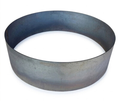 Jern ring rust som ben til rundt spejlbassin