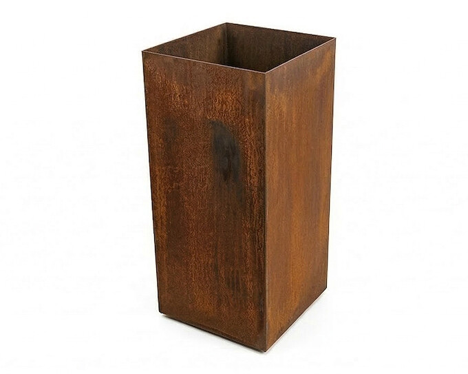 Plantekumme i 3 mm stålplade med skjulte hjul 40 x 40 x 60 cm