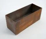 Plantekumme i 5 mm rust stålplade med skjulte hjul 100 x 35 x 50 cm