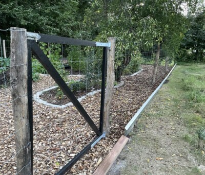 Sneglehegn i 1 mm varmgalvaniseret st&aring;lplade 27 x 75 cm