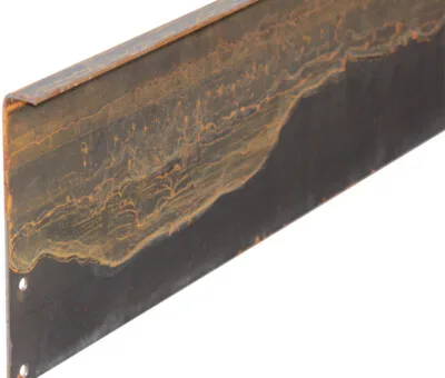 Gr&aelig;skanter i corten st&aring;l 3 mm 20x298 cm med bukket kant