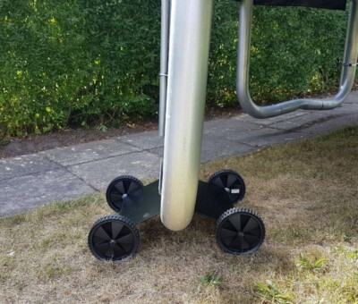 RulleHans flytter din trampolin med 8 cm r&oslash;r