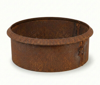 Rundt h&oslash;jbed rusten med sneglekant H54 cm