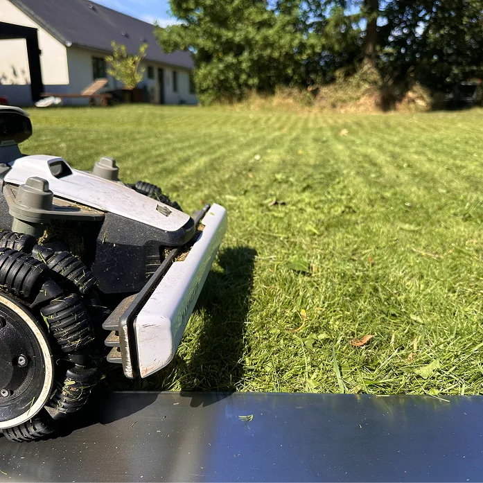 Robotgr&aelig;skant i 1mm st&aring;lplade, 195 i l&aelig;ngden - flere bredder - Billede 3